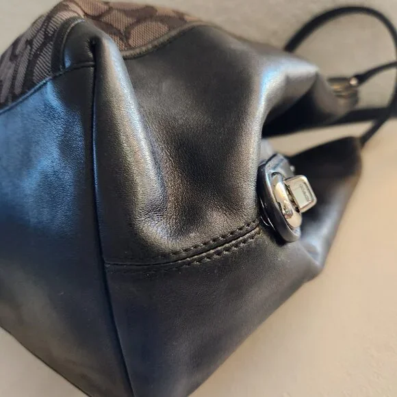 Euc Coach Edie Signature Jacquard Black & Gray Shoulder Bag